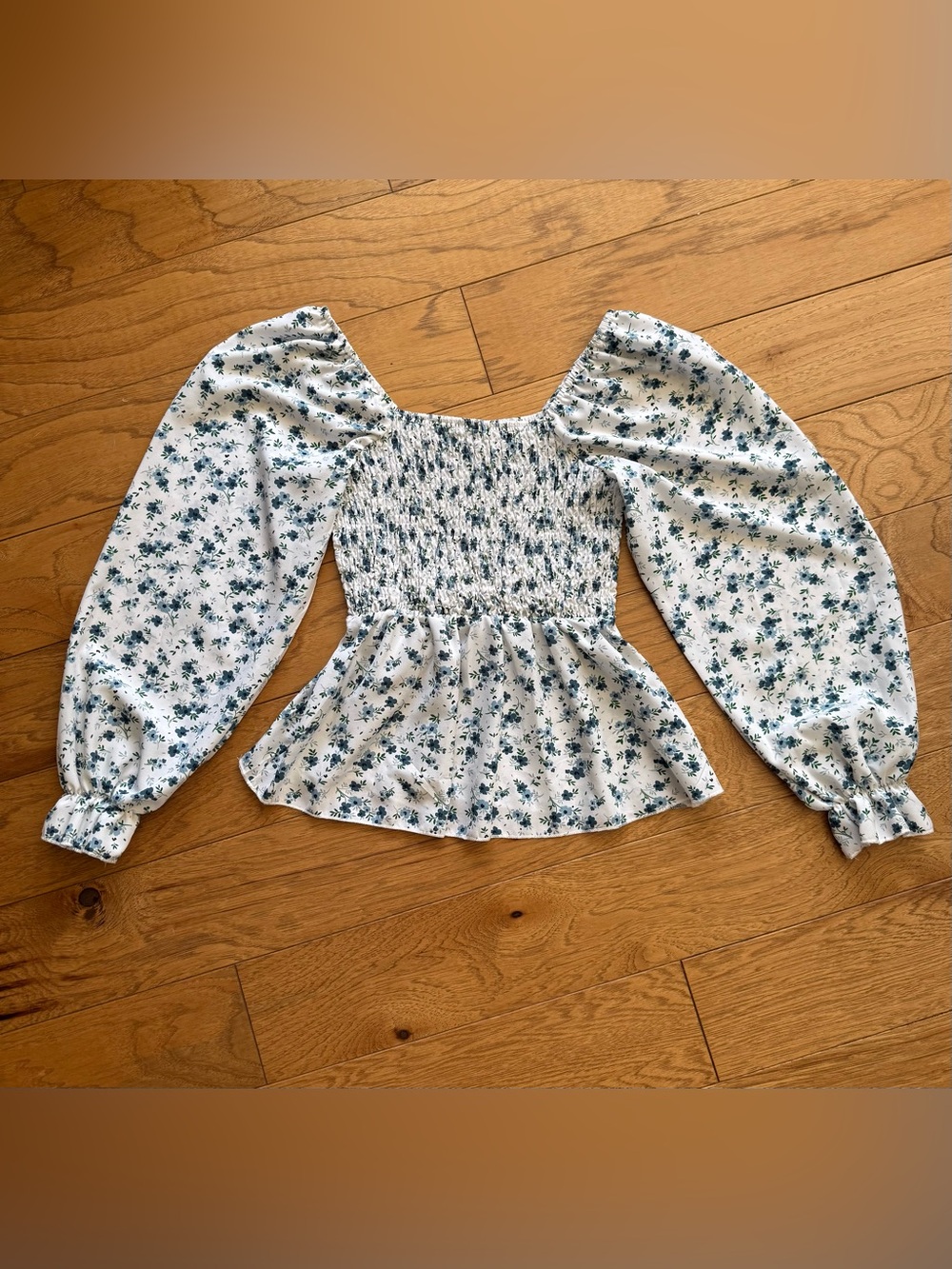 SHEIN Womenโs XS Floral Peplum Blouse